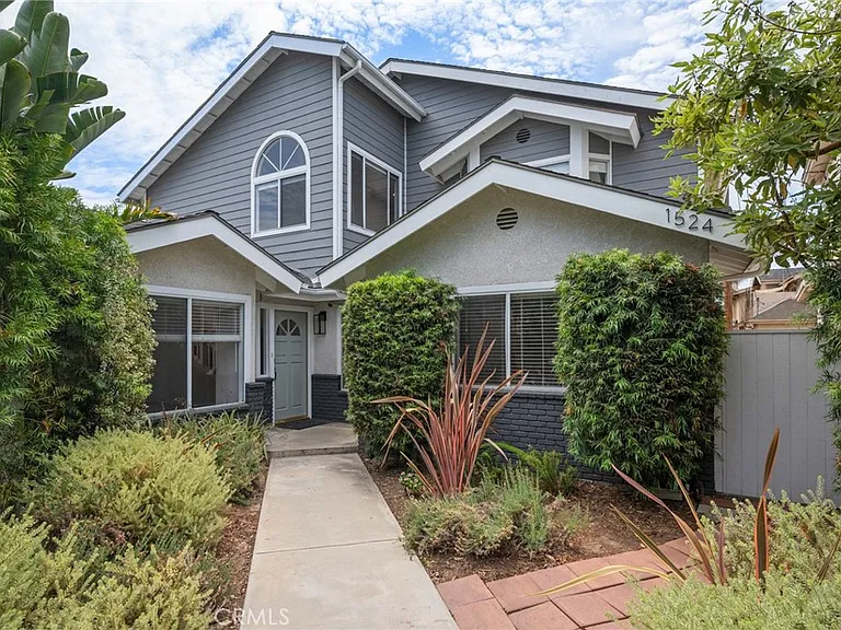 SOLD! Spacious Harbor City Home Closes at $900K