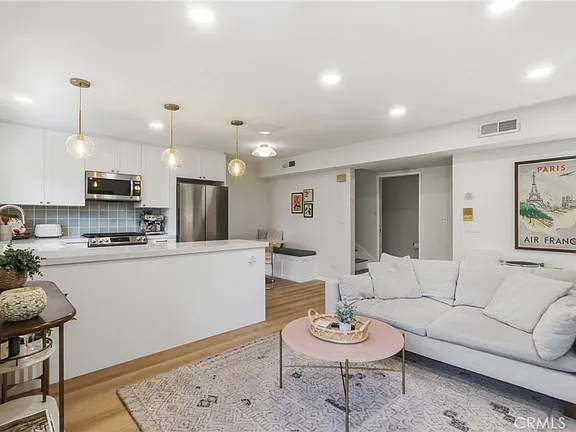 SOLD! Beachwood Canyon Townhome Sells for $769,000