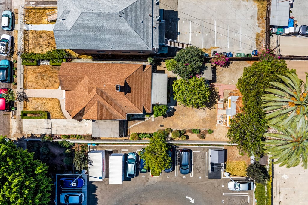 Just Listed: 1339 S Union Ave, Los Angeles