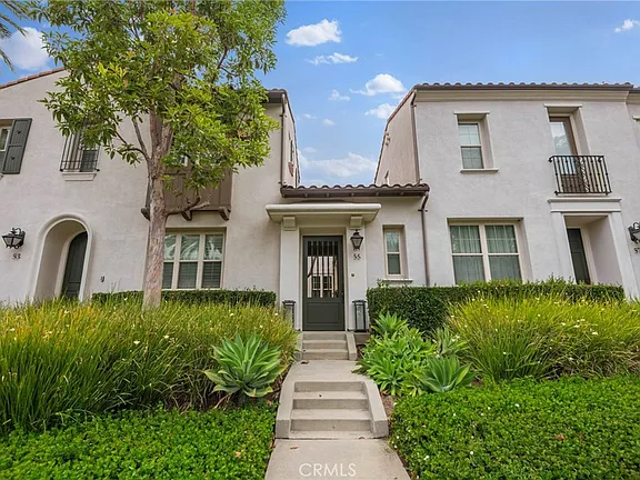 Just Listed: Resort-Style Living in Woodbury