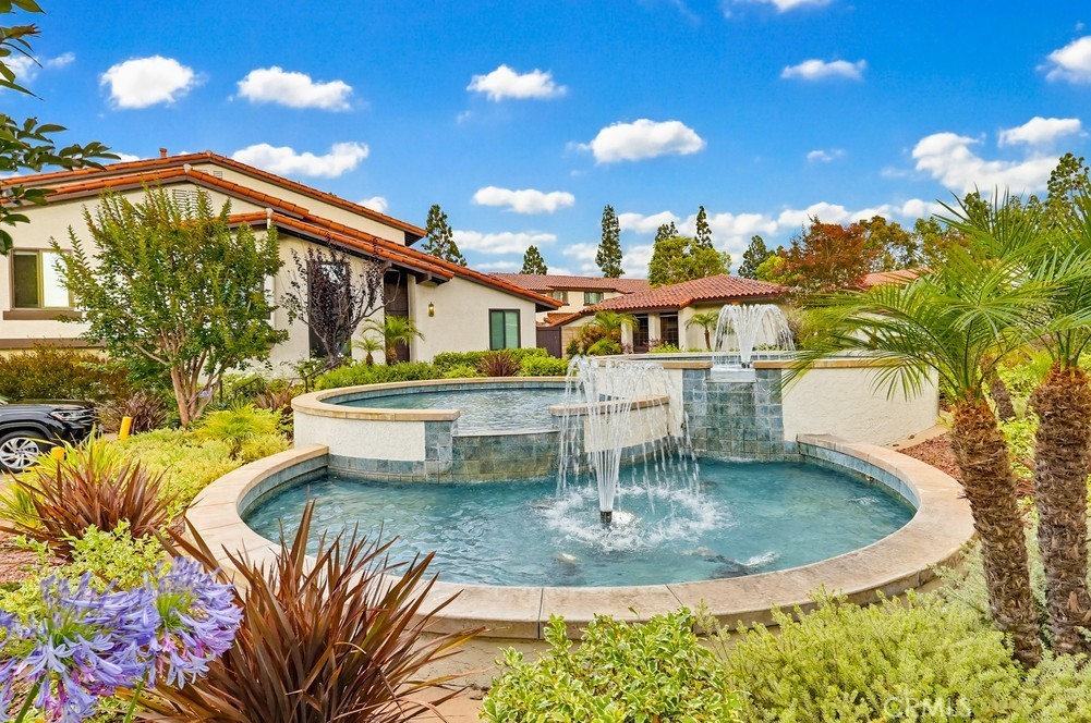 Just Sold: Resort-Style Living in Los Altos, Long Beach