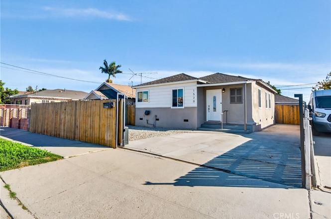 Just Sold: Remodeled Wilmington Home with Huge Lot