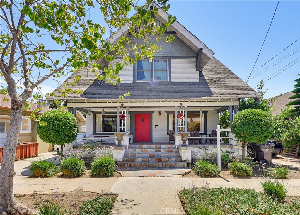 Just Listed: Classic 1914 Craftsman Near the Beach