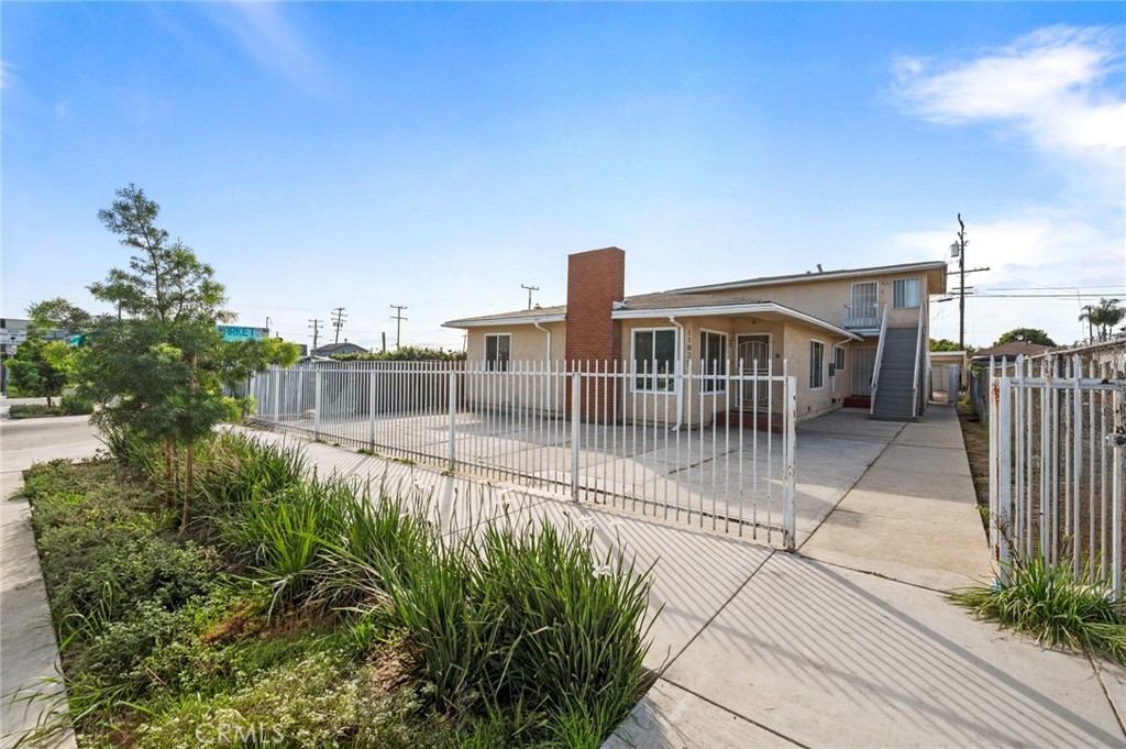 Just Sold: High-Performing West Athens Triplex