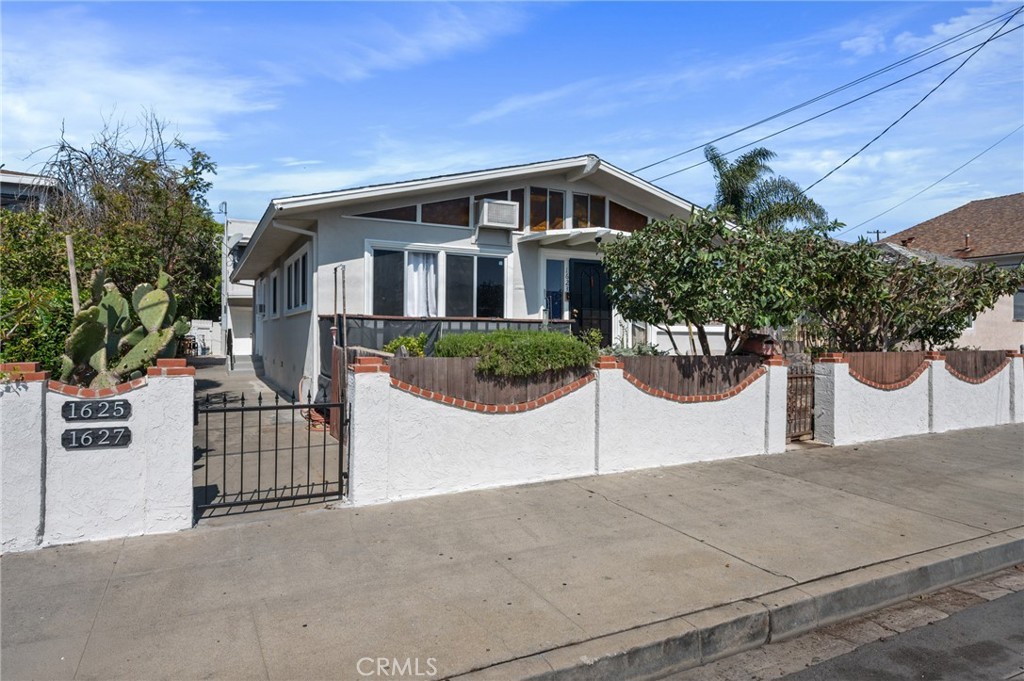 Just Sold | Prime San Pedro Triplex