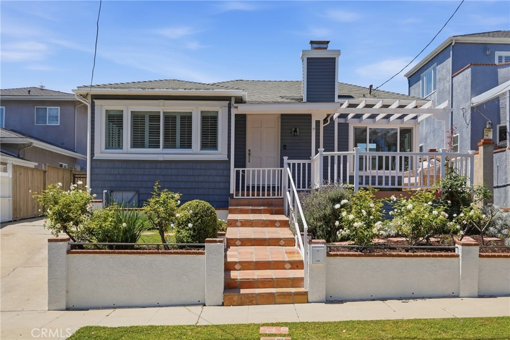Just Sold: Coastal San Pedro Home with Ocean Views