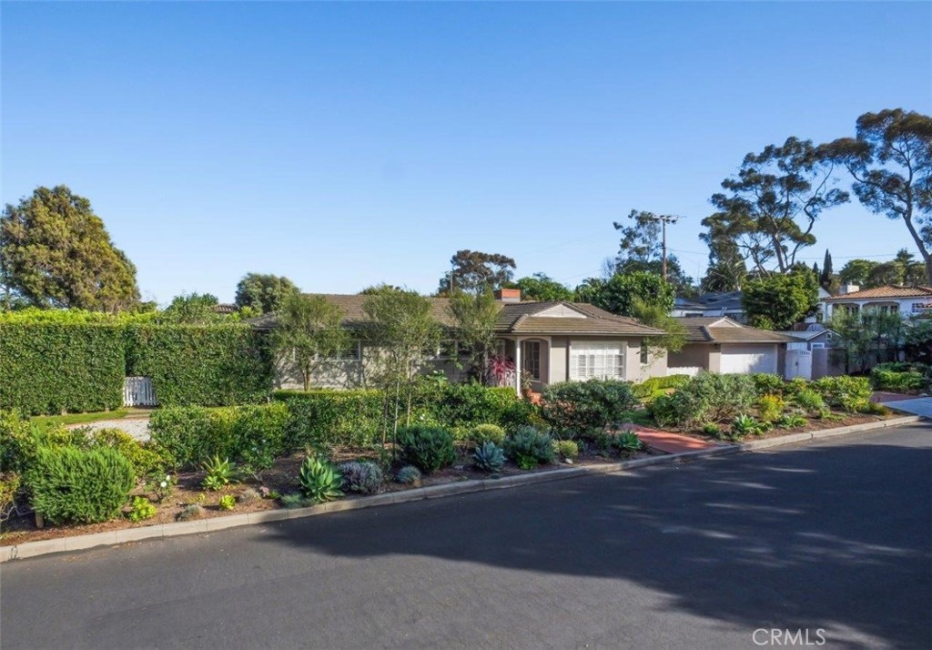 Just Listed | Stunning Valmonte Retreat