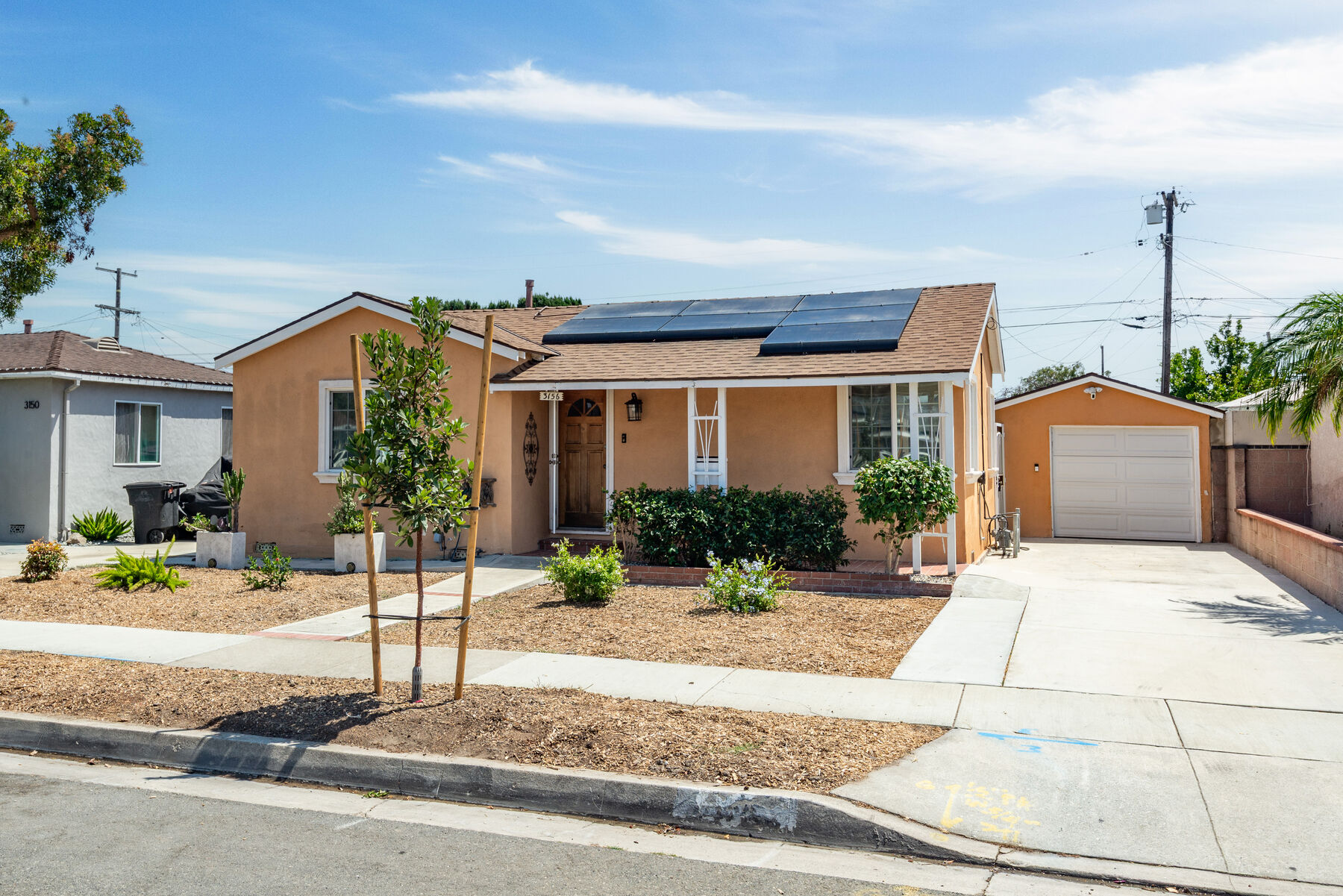 Charming Single-Story with ADU Potential in North Hawthorne