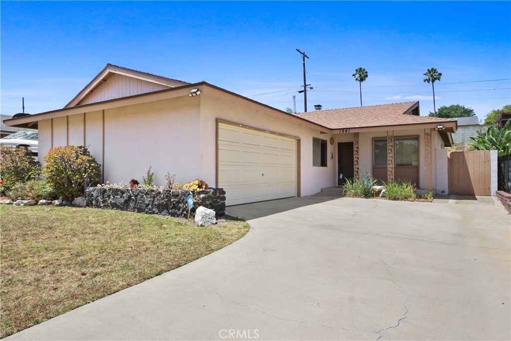Just Sold: Taper School Area Pool Home Finds New Owner