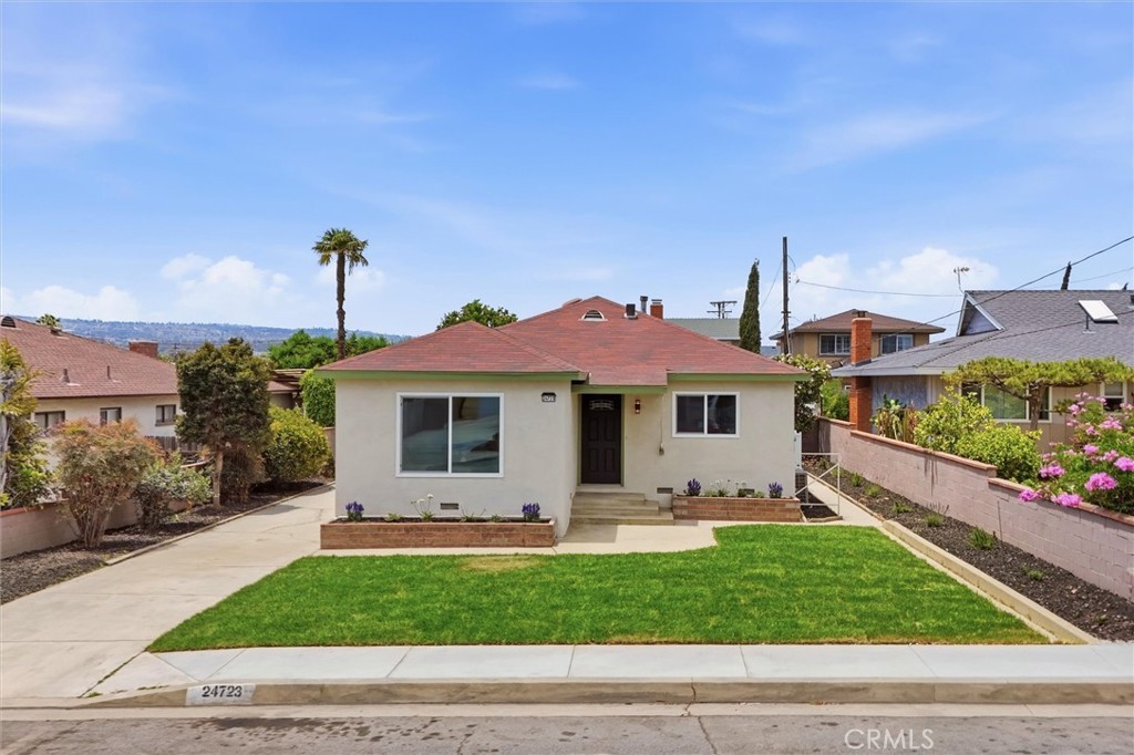 Just Listed | Turnkey, Fully Renovated 3-Bed Home with Expansive Backyard