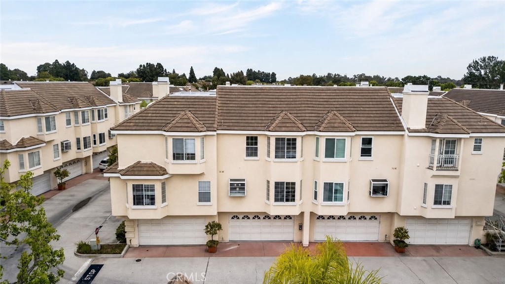 Just Listed: Rare Park Plaza Home Near Del Amo
