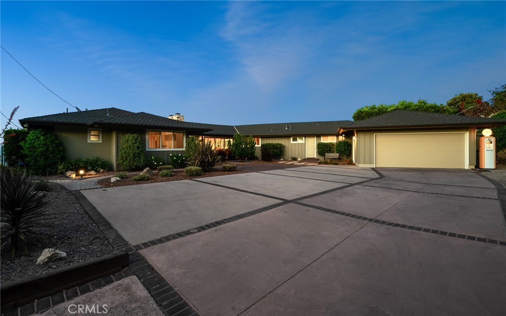 Just Listed: Mid-Century Home with Epic Views